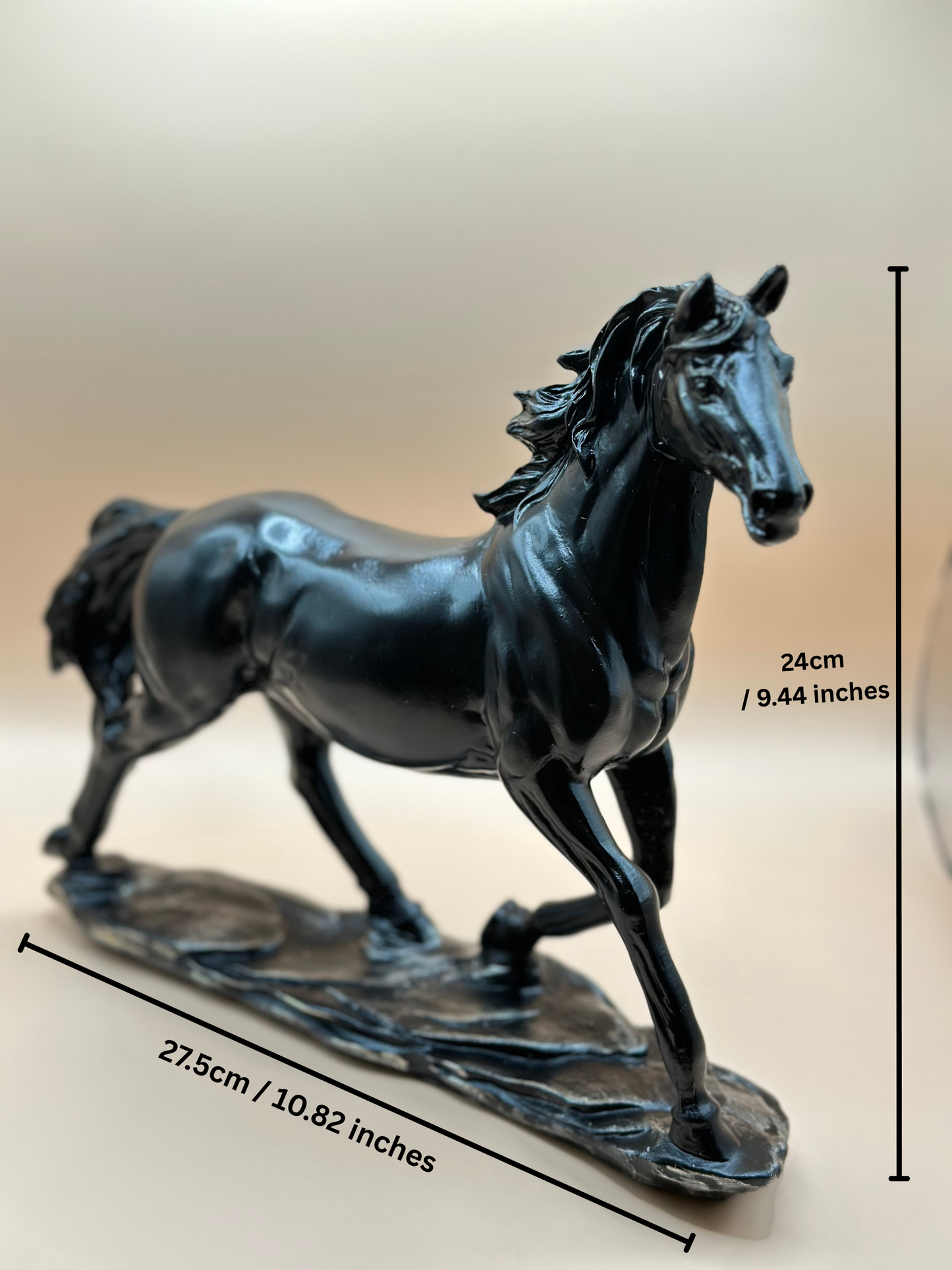 Horse Resin Statue – 27.5 cm Elegant Equestrian Figurine for Home & Office Décor | Nestora Arts