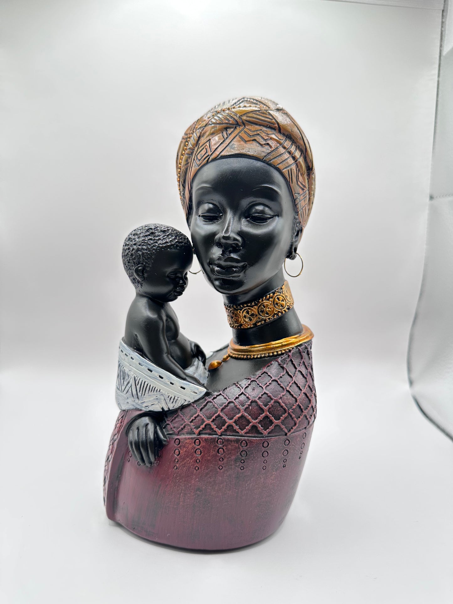 African Mother & Children Figurine – 22 cm Hand-Painted Resin Sculpture for Cultural Home Décor & Mother’s Day Gift | Nestora Arts