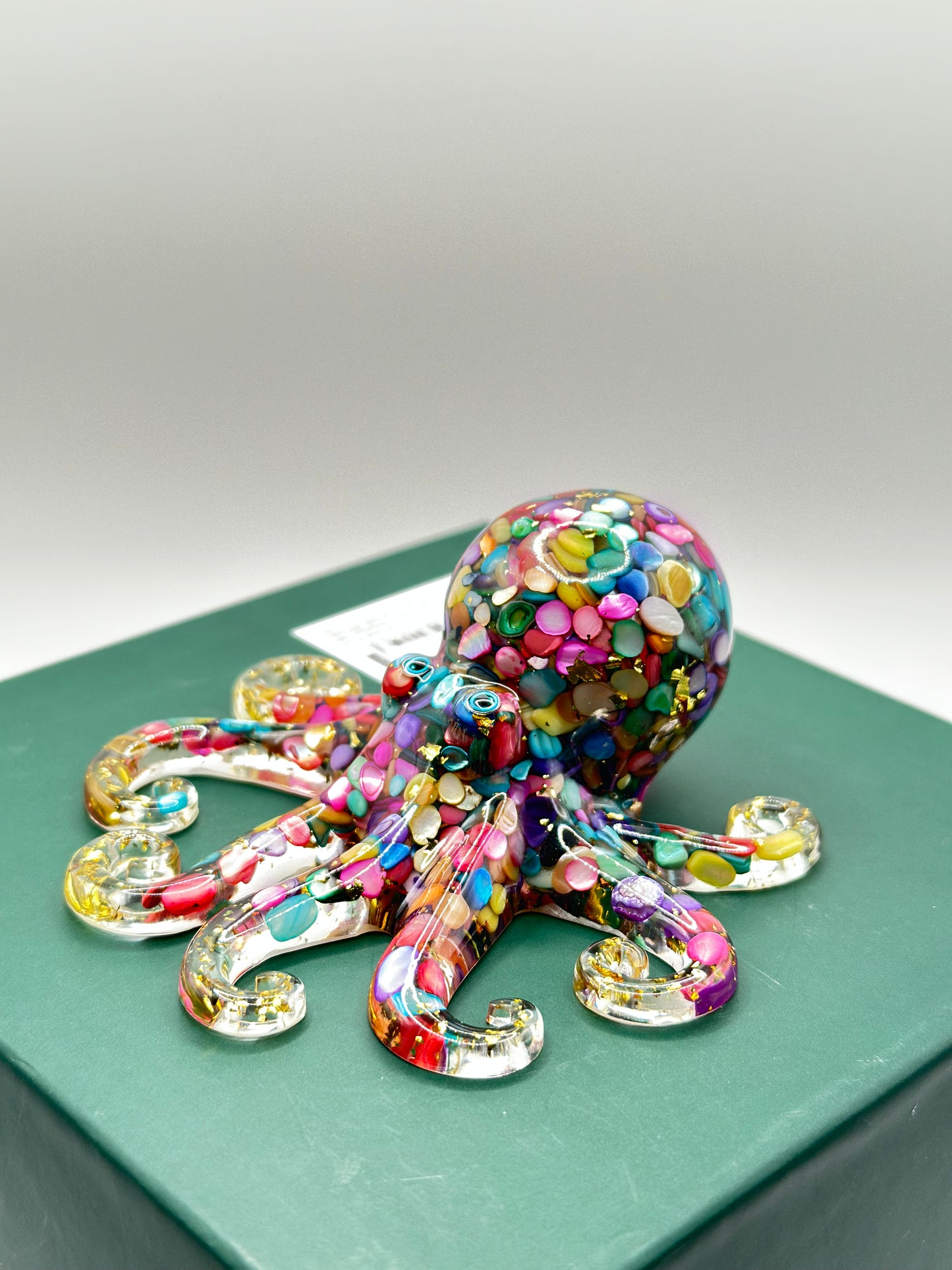Crystal Resin Octopus Figurine – 10 cm Marine Art Sculpture for Home Décor, Aquarium & Unique Gifts | Nestora Arts