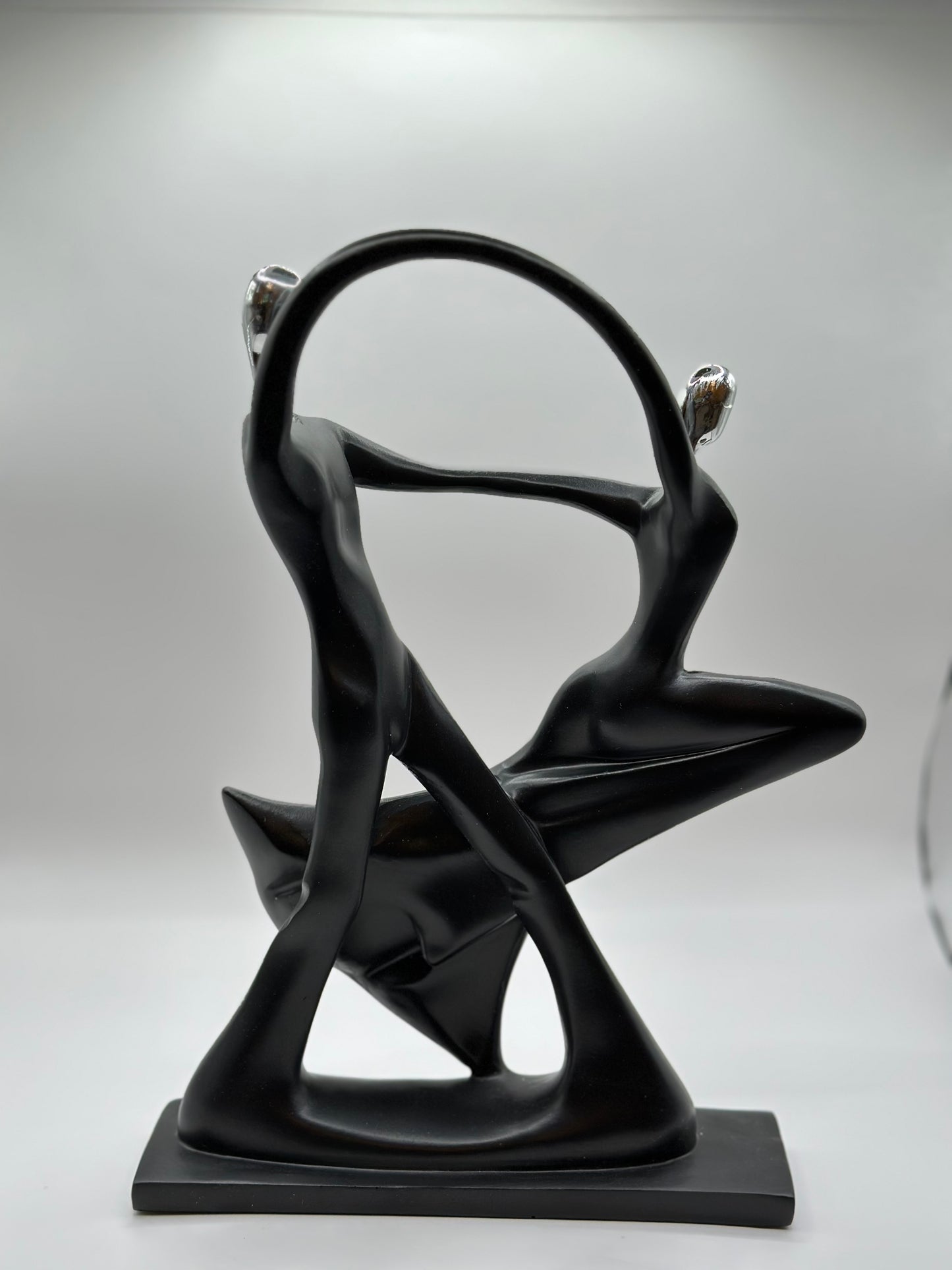 Resin Dancing Couple Sculpture – 27 cm 3D Art Figurine for Romantic Home & Office Décor | Nestora Arts