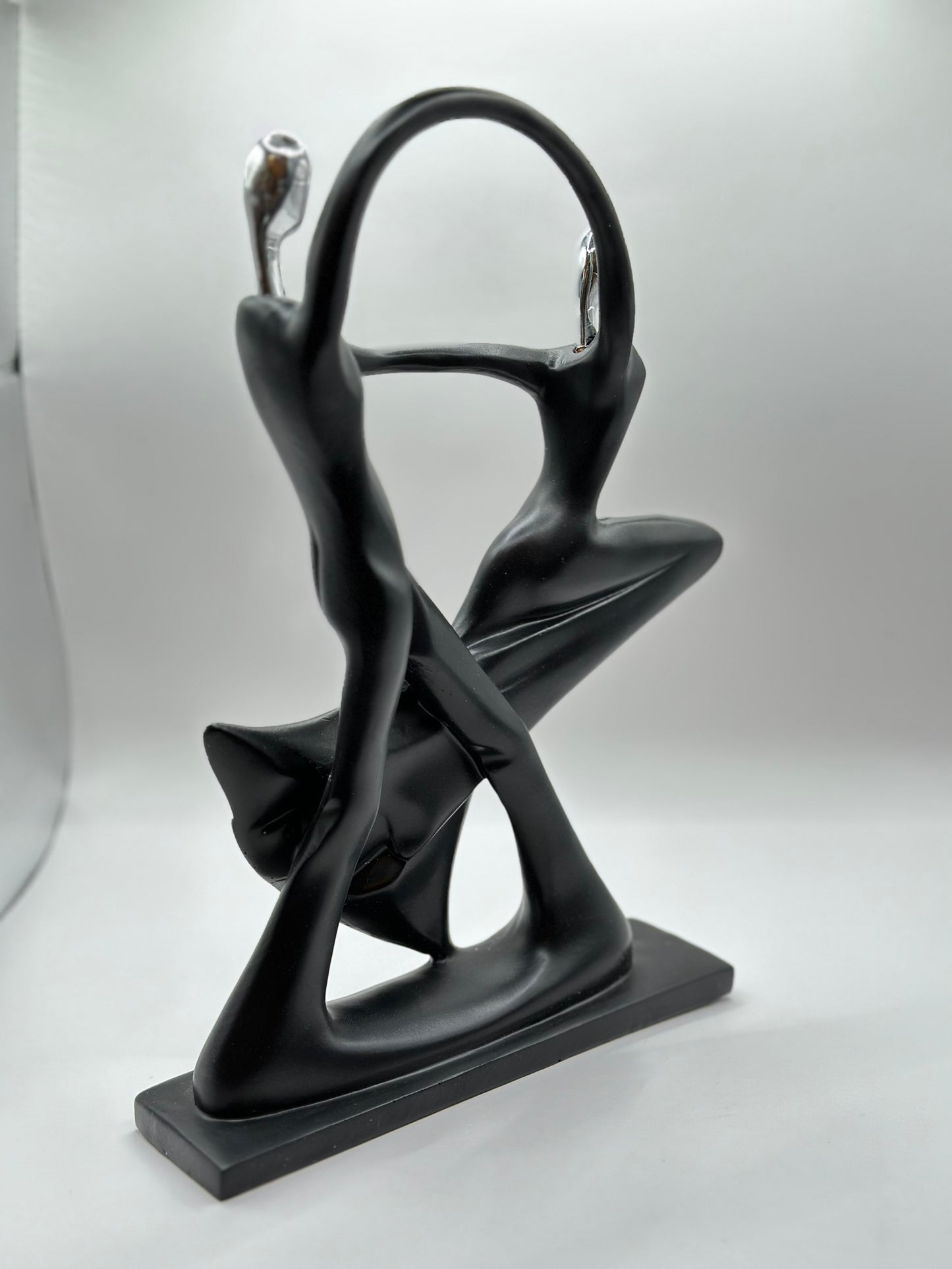 Resin Dancing Couple Sculpture – 27 cm 3D Art Figurine for Romantic Home & Office Décor | Nestora Arts