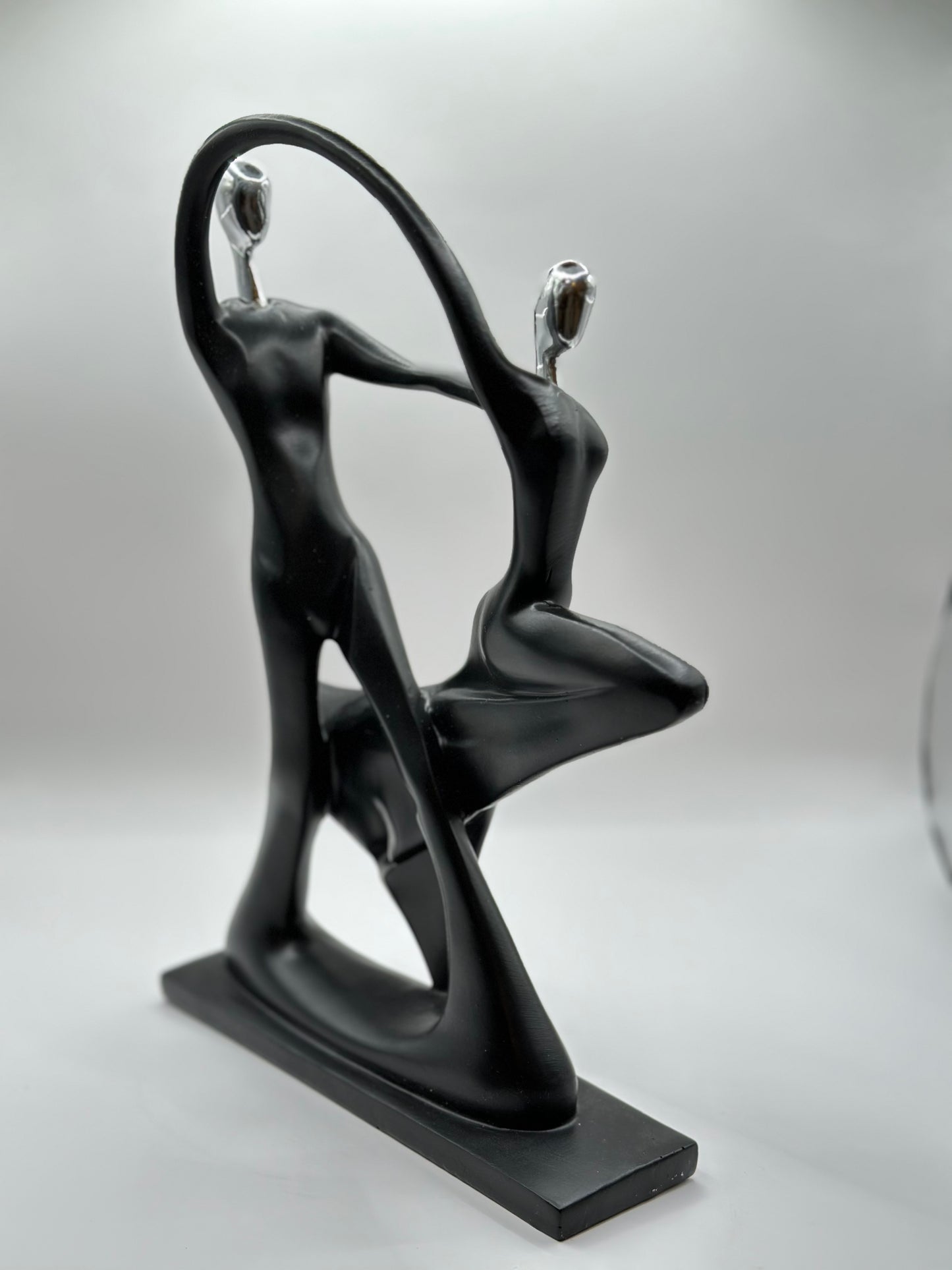 Resin Dancing Couple Sculpture – 27 cm 3D Art Figurine for Romantic Home & Office Décor | Nestora Arts