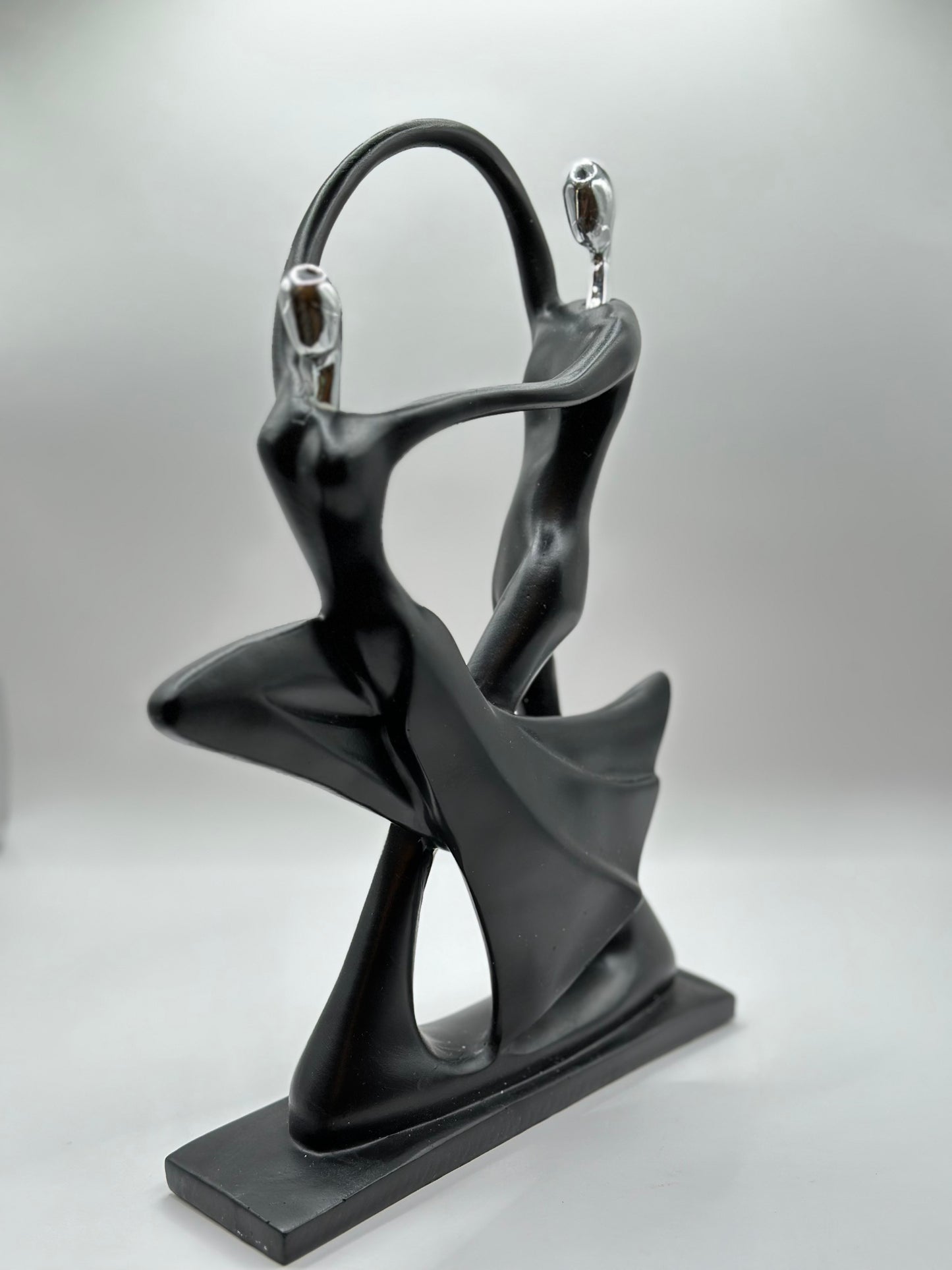 Resin Dancing Couple Sculpture – 27 cm 3D Art Figurine for Romantic Home & Office Décor | Nestora Arts