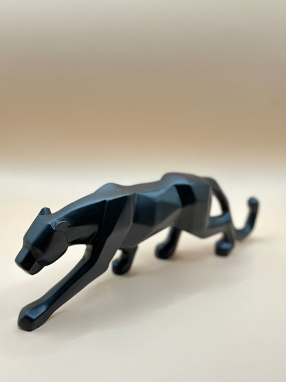 Geometric Leopard Statue – 24.5 cm Modern Resin Animal Ornament for Home & Office Décor | Nestora Arts