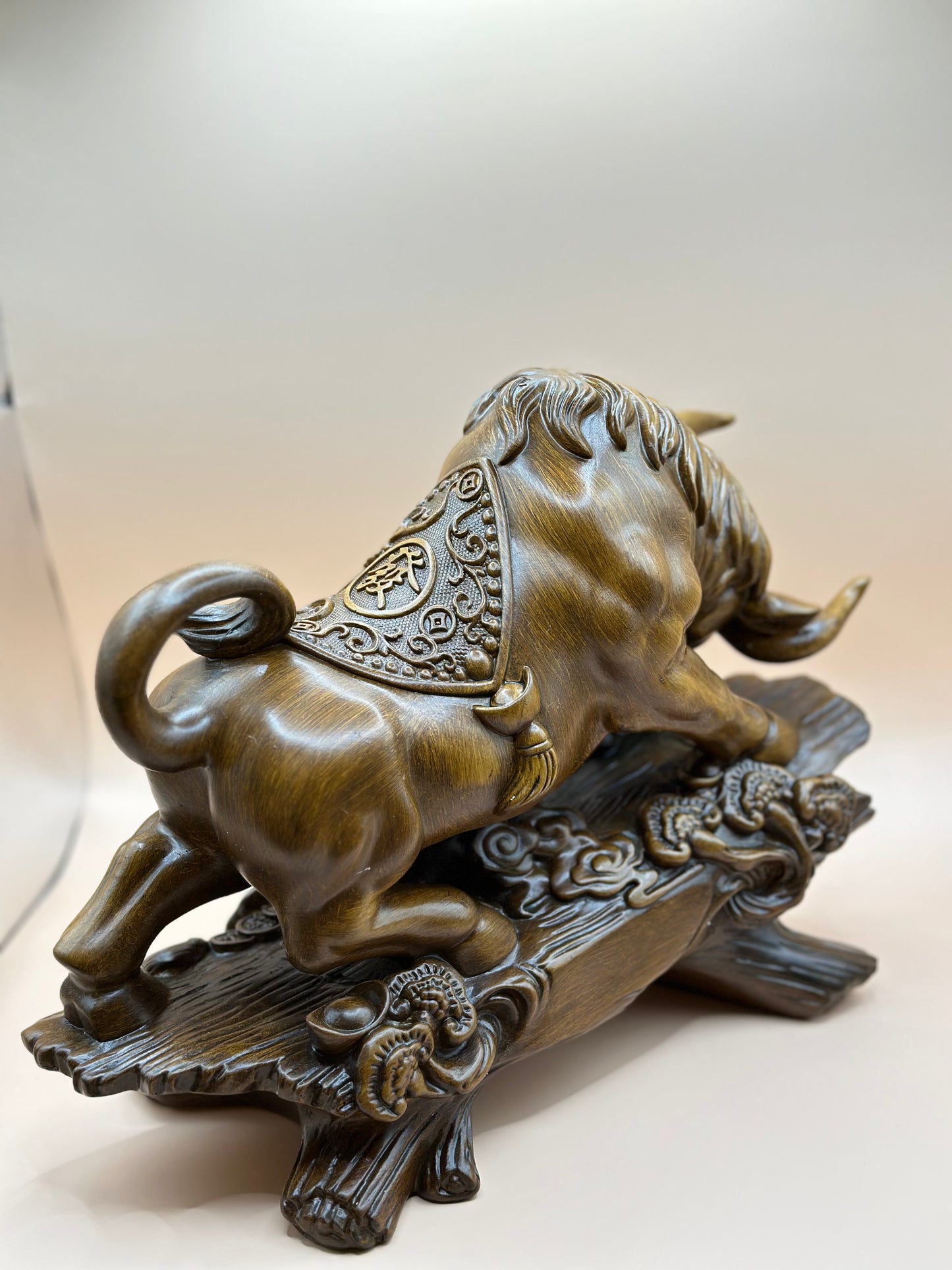 Faux Grain Resin Bull Figurine – 48 cm Handcrafted Sculpture for Office, Wealth & Luxury Home Décor | Nestora Arts