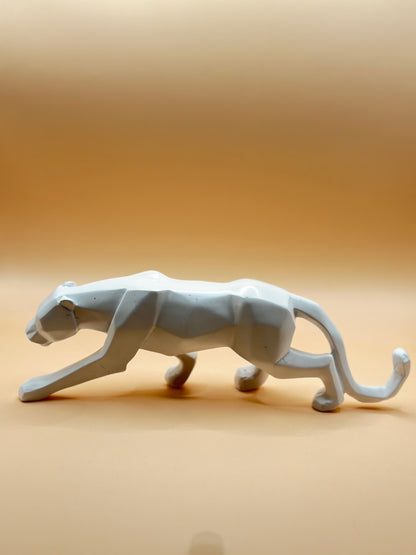 Geometric Leopard Statue – 24.5 cm Modern Resin Animal Ornament for Home & Office Décor | Nestora Arts