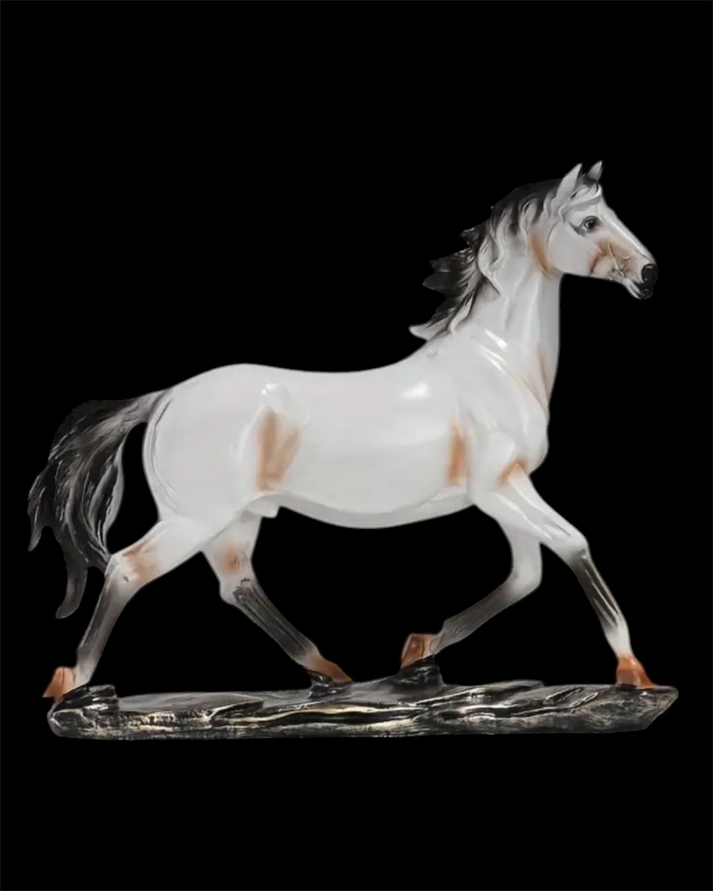 Horse Resin Statue – 27.5 cm Elegant Equestrian Figurine for Home & Office Décor | Nestora Arts