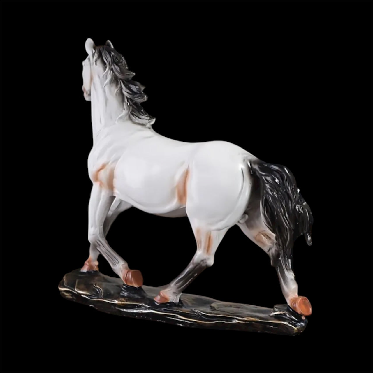 Horse Resin Statue – 27.5 cm Elegant Equestrian Figurine for Home & Office Décor | Nestora Arts